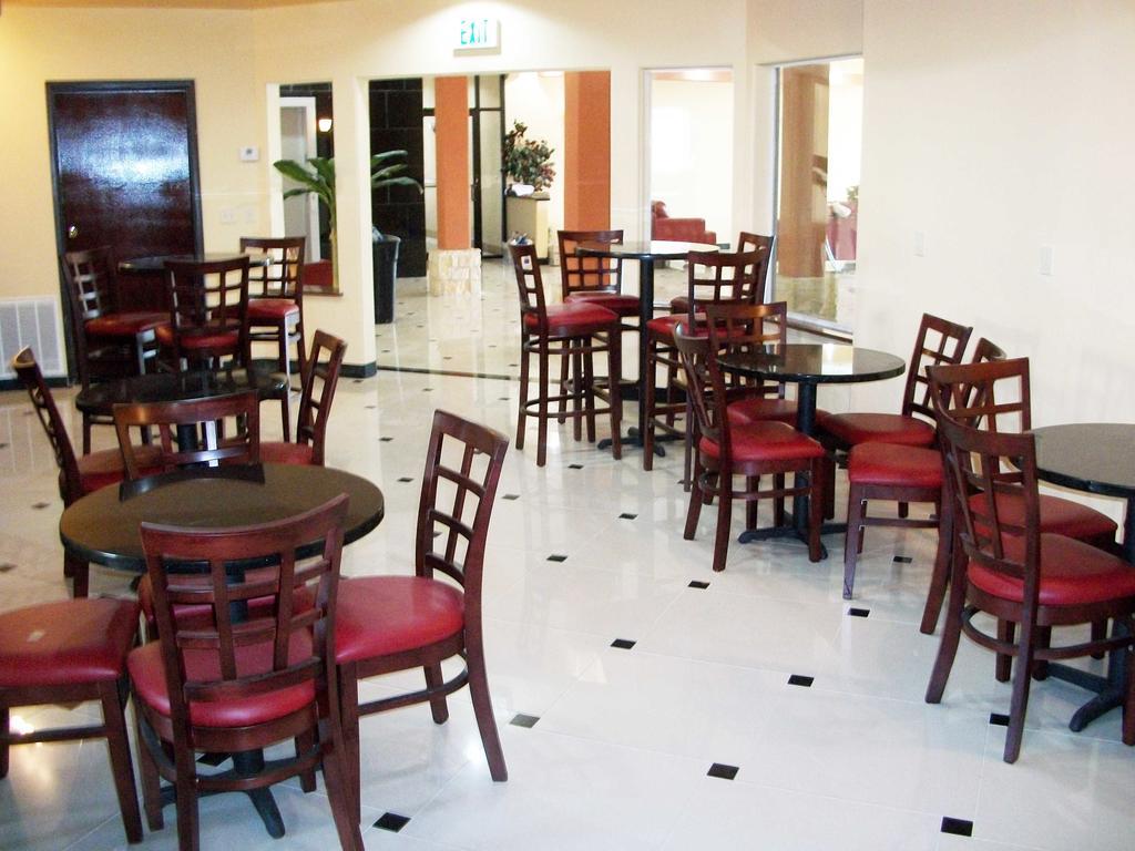 Robinson Inn And Suites Esterno foto